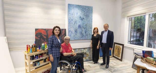 BAŞKAN SEÇER, DÜNYACA ÜNLÜ RESSAM AHMET YEŞİL İLE BİR ARAYA GELDİ...