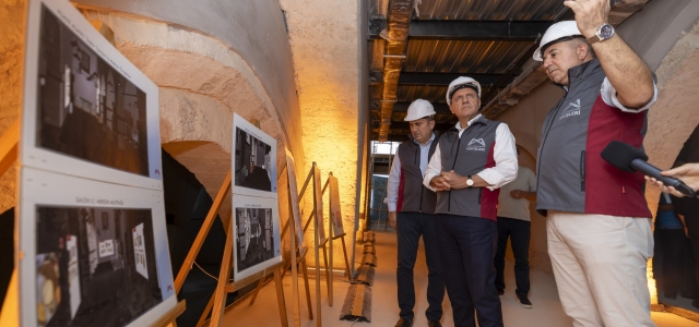 BAŞKAN SEÇER, ‘MERSİN MUTFAK KÜLTÜRÜ EVİ VE KARAMANCILAR KONAĞI’NDAKİ ÇALIŞMALARI İNCELEDİ...