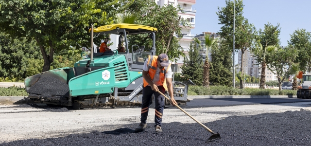 Büyükşehir’in yol çalışmaları sürüyor...