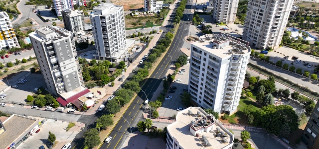 MERSİN BÜYÜKŞEHİR YOL ÇALIŞMALARINI SÜRDÜRÜYOR...