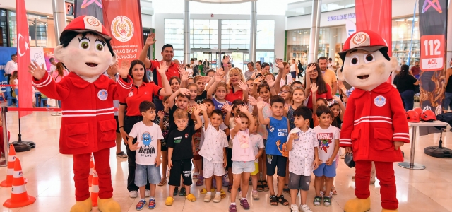 Mersin Büyükşehir’den çocuklara tatil etkinliği...