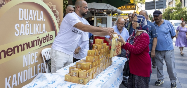 Mersin Büyükşehir’den Kandil Simidi...