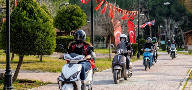 MERSİN BÜYÜKŞEHİR’DEN “MOTORLU KADINLAR GÜVENLİ SÜRÜŞ ETKİNLİĞİ”