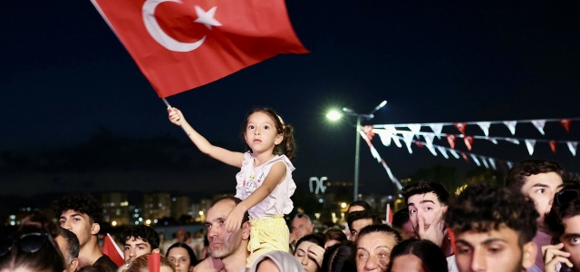 MEZİTLİ DENİZ GÜNEŞ FESTİVALİ, COŞKU DOLU ETKİNLİKLERLE TAMAMLANDI...