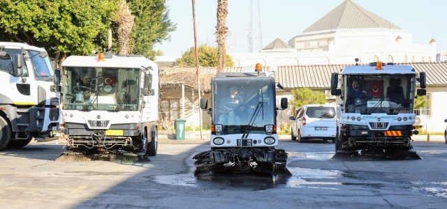 TOROSLAR’IN TEMİZLİK FİLOSUNA 3 ARAÇ DAHA KATILDI...