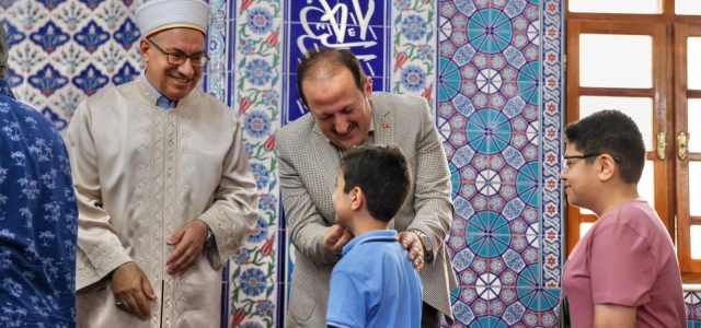 Vali Pehlivan Muğdat Camii’nde…