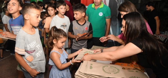 Yenişehir Belediyesi, kırsal mahallelerdeki çocukları sanatla buluşturuyor...